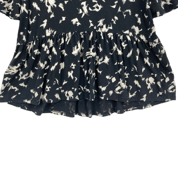 Gap Blouse Top Women Small Black White Geo Print Short Sleeve Round Neck Pleated - Picture 4 of 13